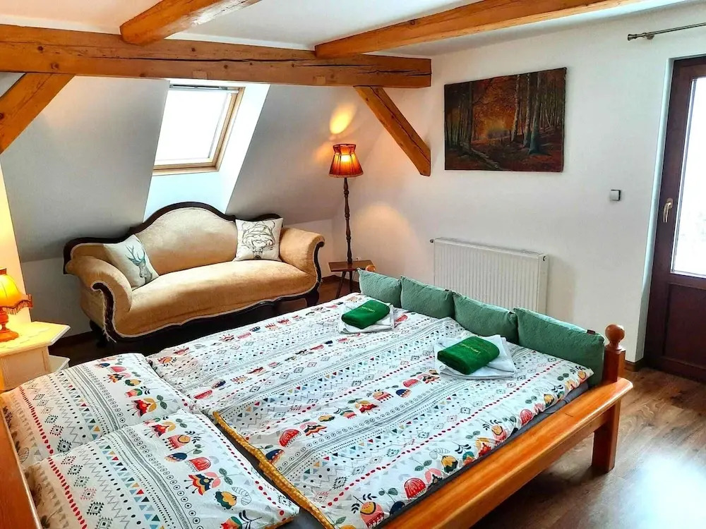Spacious Holiday Home in Piechowice With Garden