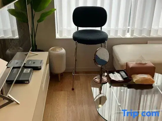 [New] Suite Samsung Cozy in the city/5 minutes from subway/Free parking/New construction/
