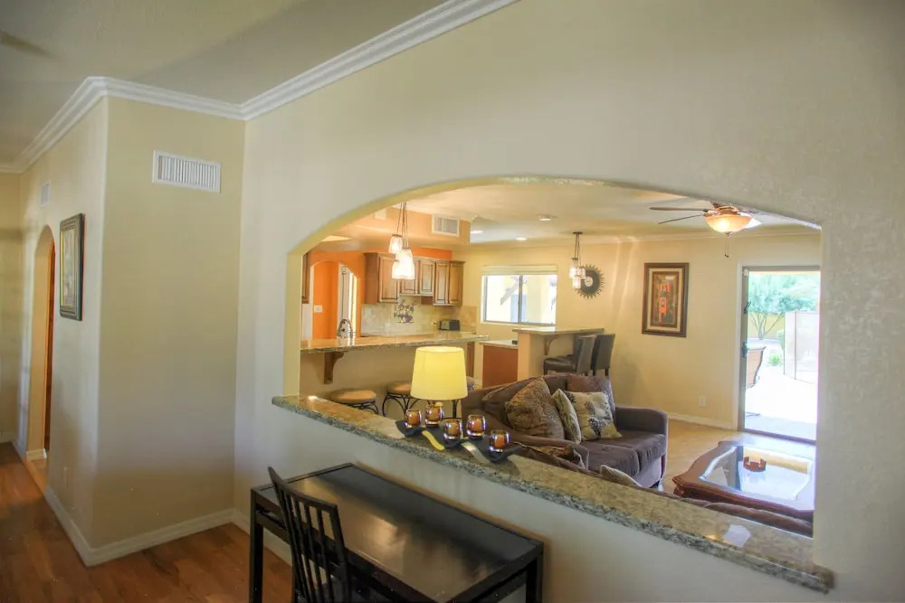 Presidio - 6 Bedroom Home - Scottsdale
