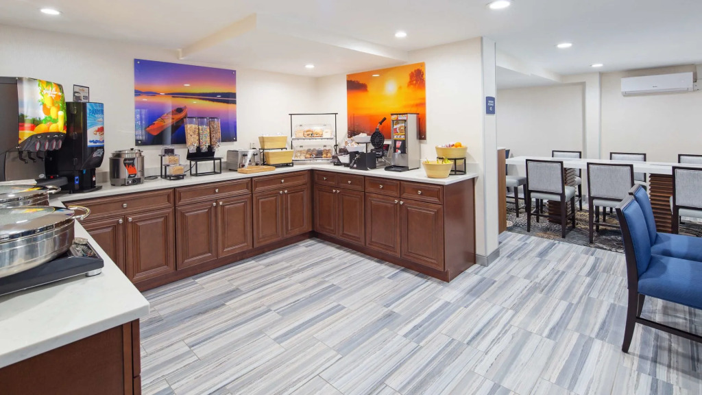 Best Western Atlanta-Marietta Ballpark Hotel