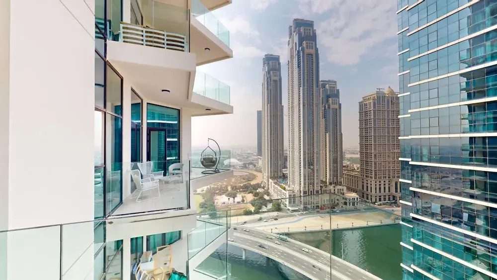 Business Bay - Urban Oasis 2406