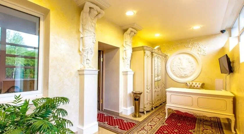 Bruel Hotel
