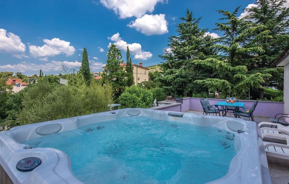 Amazing Home in Kostrena with Hot Tub, WiFi & 2 Bedrooms