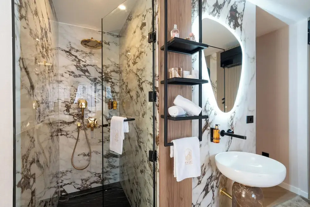Luxury Rooms - FOR GIFT
