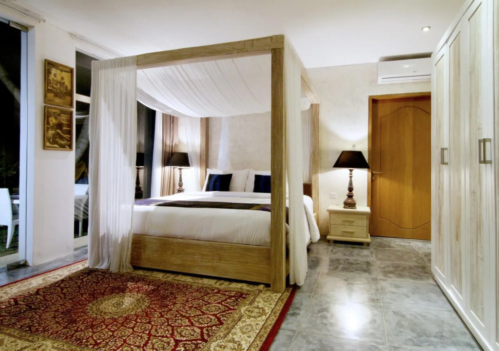 The Radian Villa