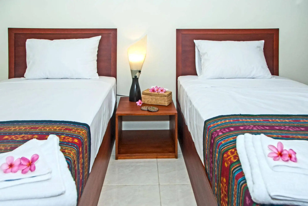 Mama Bellas Retreat