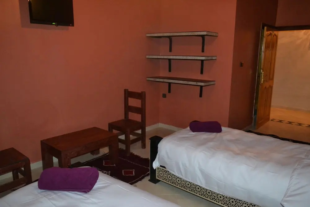Inyan Dakhla Hotel