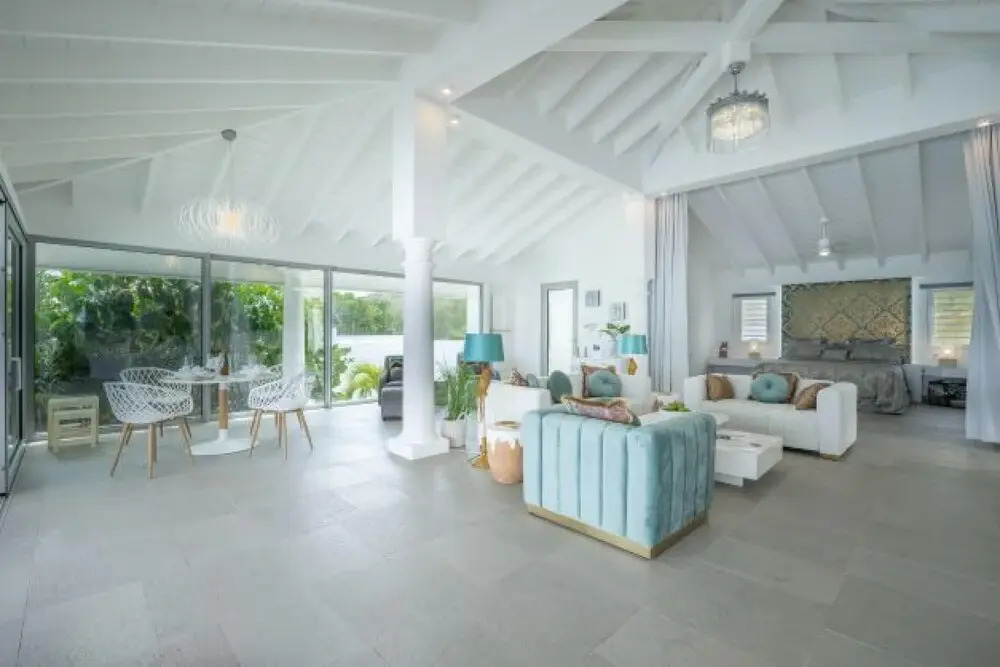 La Perla Bianca - 1 BR Beachfront Luxury Villa offering utmost privacy