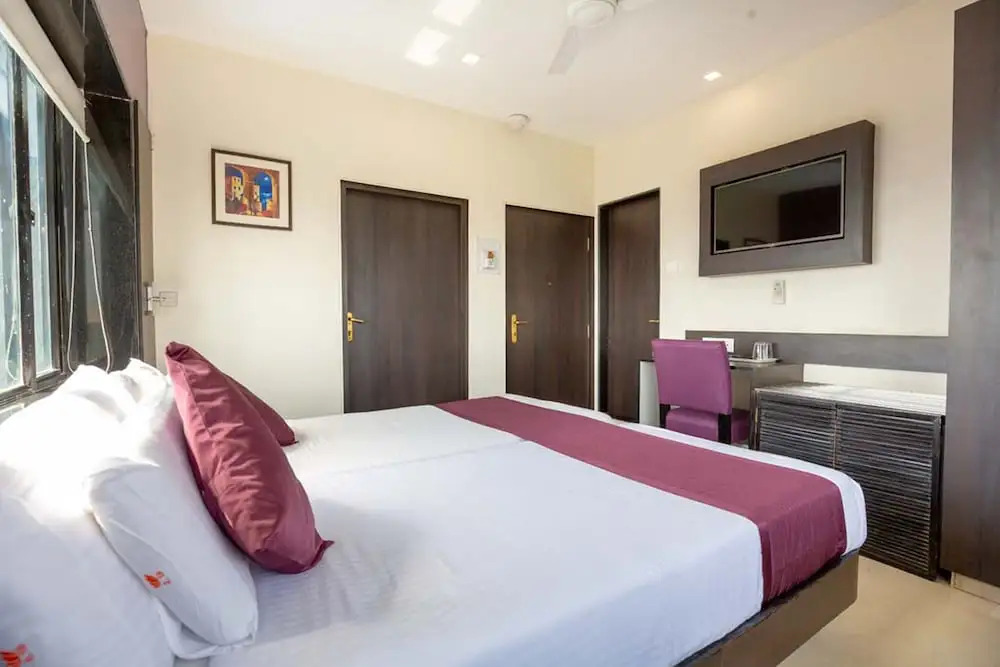 Sukh Hotel