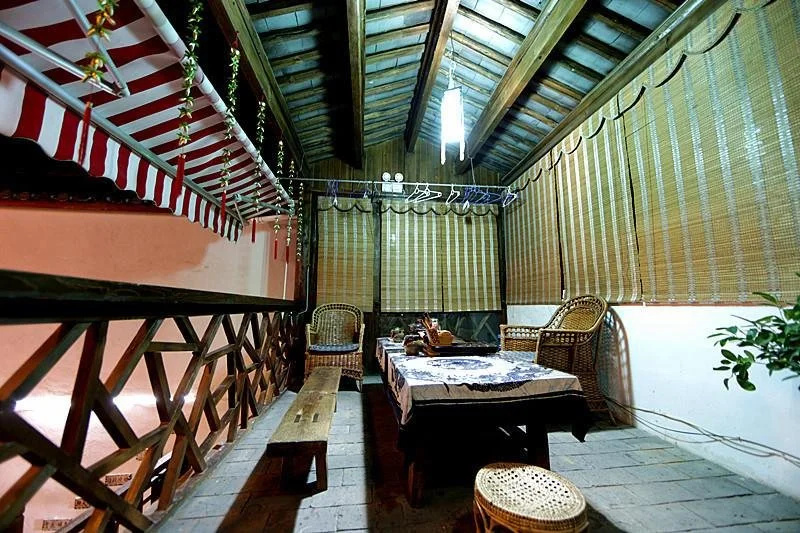 Xinyueju Inn