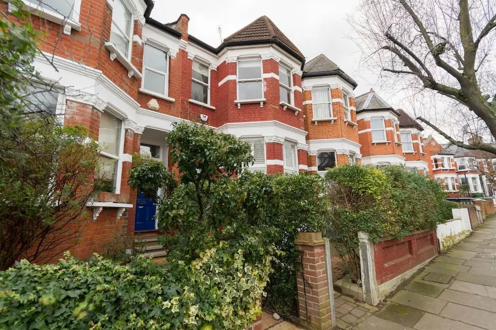 NEW Bright 2BD Flat in the Heart Alexandra Palace