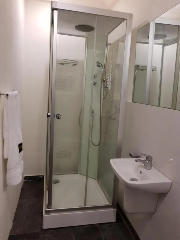 NiCotel Apartments
