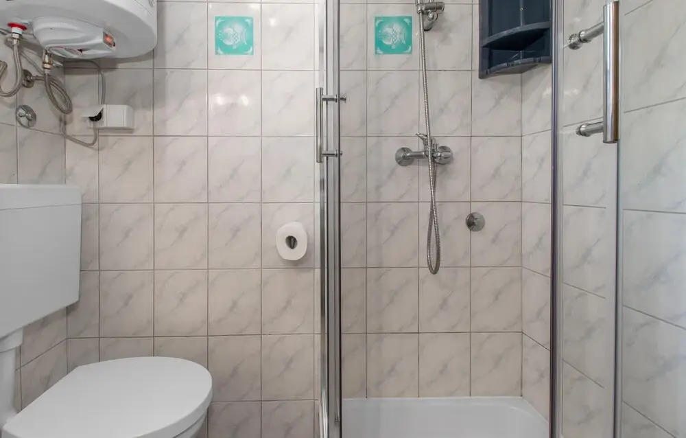 Awesome Home in Breze With Wifi and 2 Bedrooms