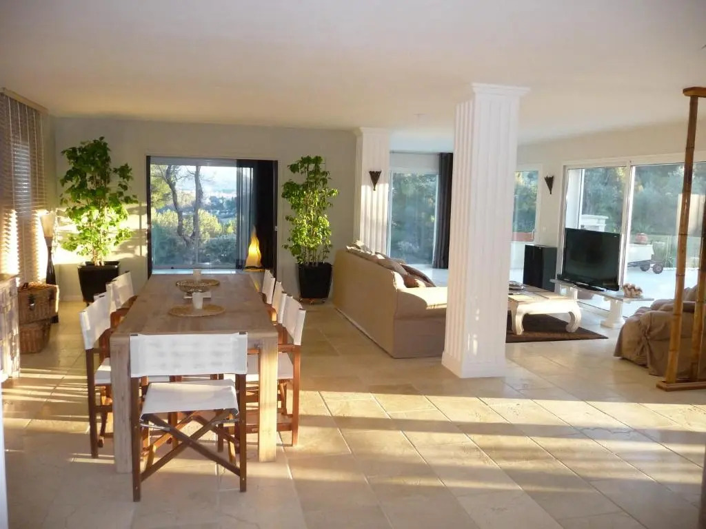 location Villa avec piscine chauffée