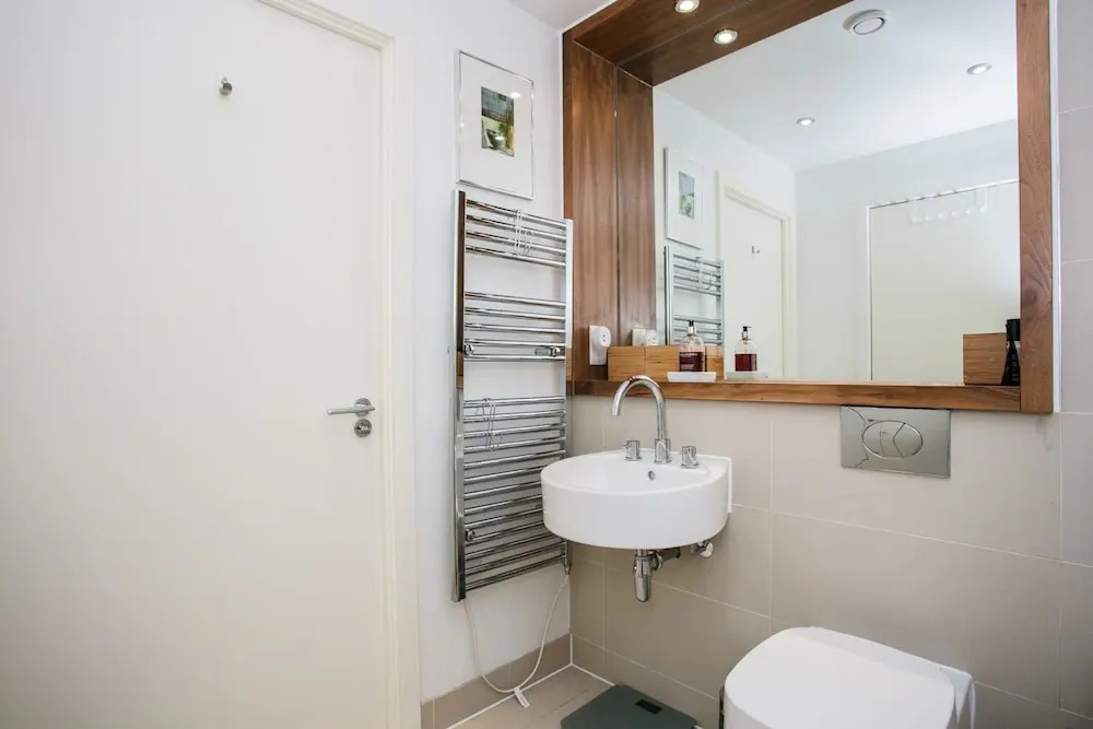 1 Bedroom Flat In Bethnal Green