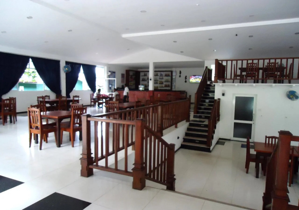 Amico Restaurant And Bar