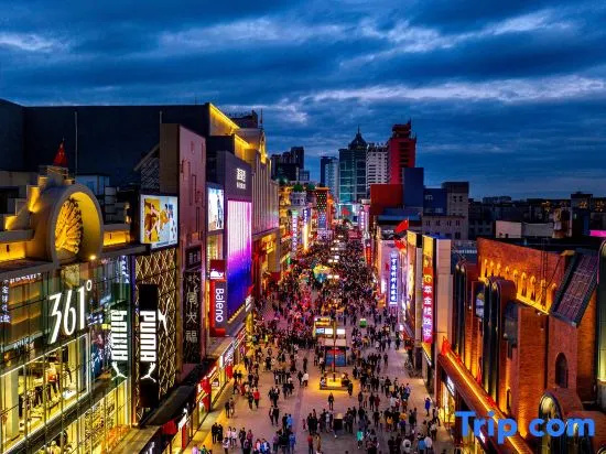 Haiyue Cinema City Jing Apartment (Youth Avenue Color TV Tower Night Market Branch)