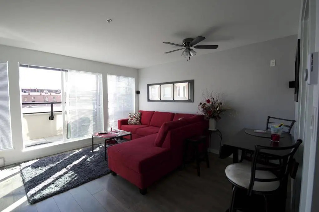 Urban Den
