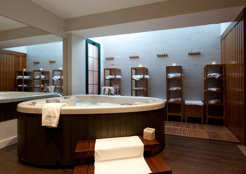 Hotel MR Les Rotes
