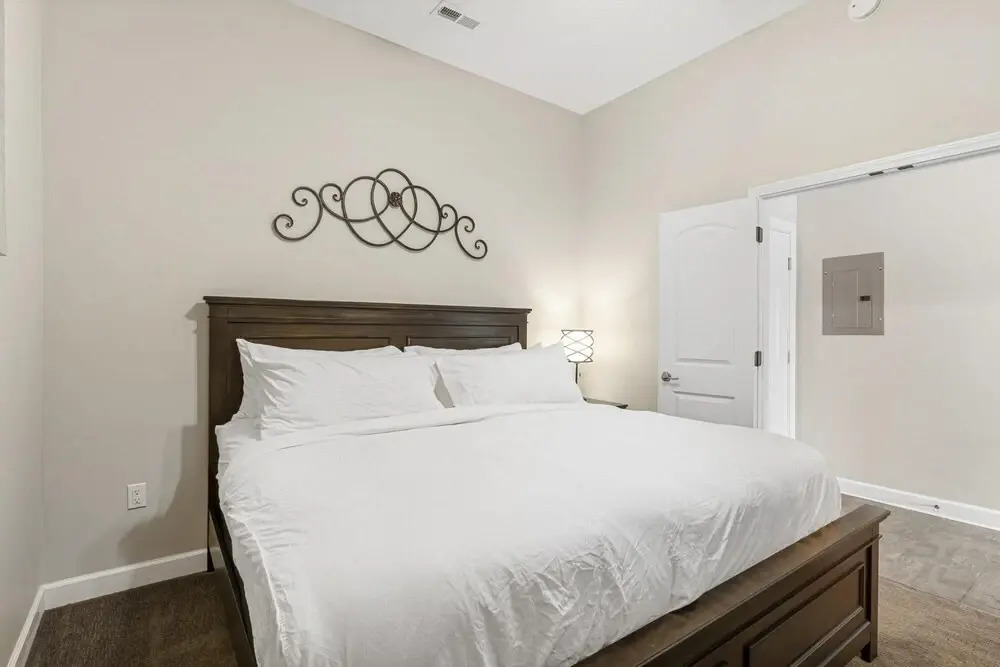 Deluxe 2 Bedroom Villa Lake View