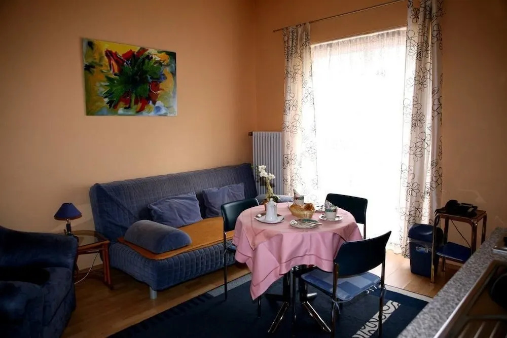 Hotel Alpenrose
