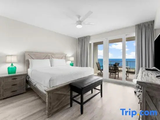 Laketown Wharf 1712