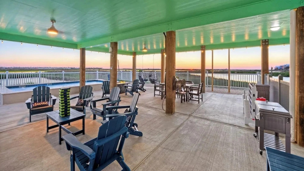 Twin Ponds Beach House by Avantstay Private Pool + Firepit + Boat Parking Nature Preserve + Mins to Beach