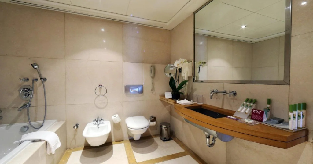 Crowne Plaza Beirut by IHG