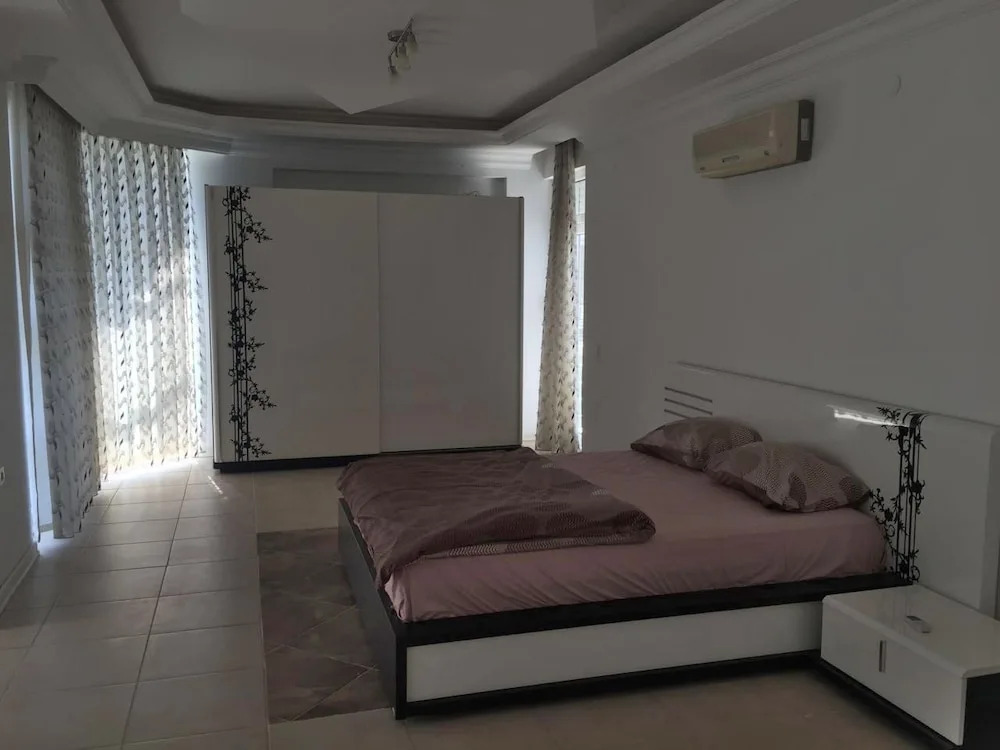 Ocean Villa 4