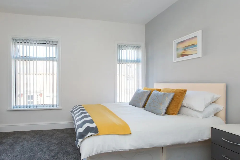 Townhouse @ 58 Brooklyn St - Crewe