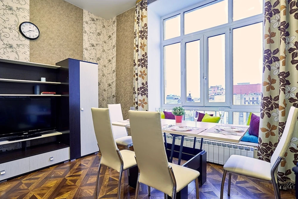 Dream House Apartment Gnezdnikovskiy