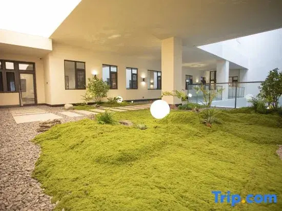 Wulanchabu Victoria Square Jianshe Road Atour Hotel