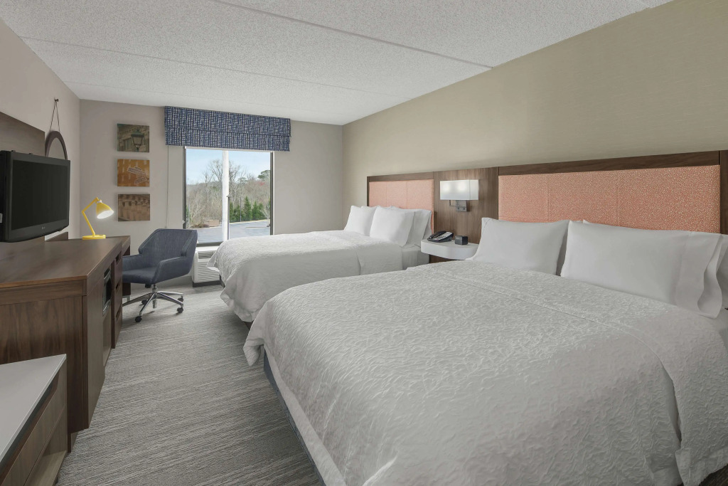 Hampton Inn & Suites Macon I-75 North