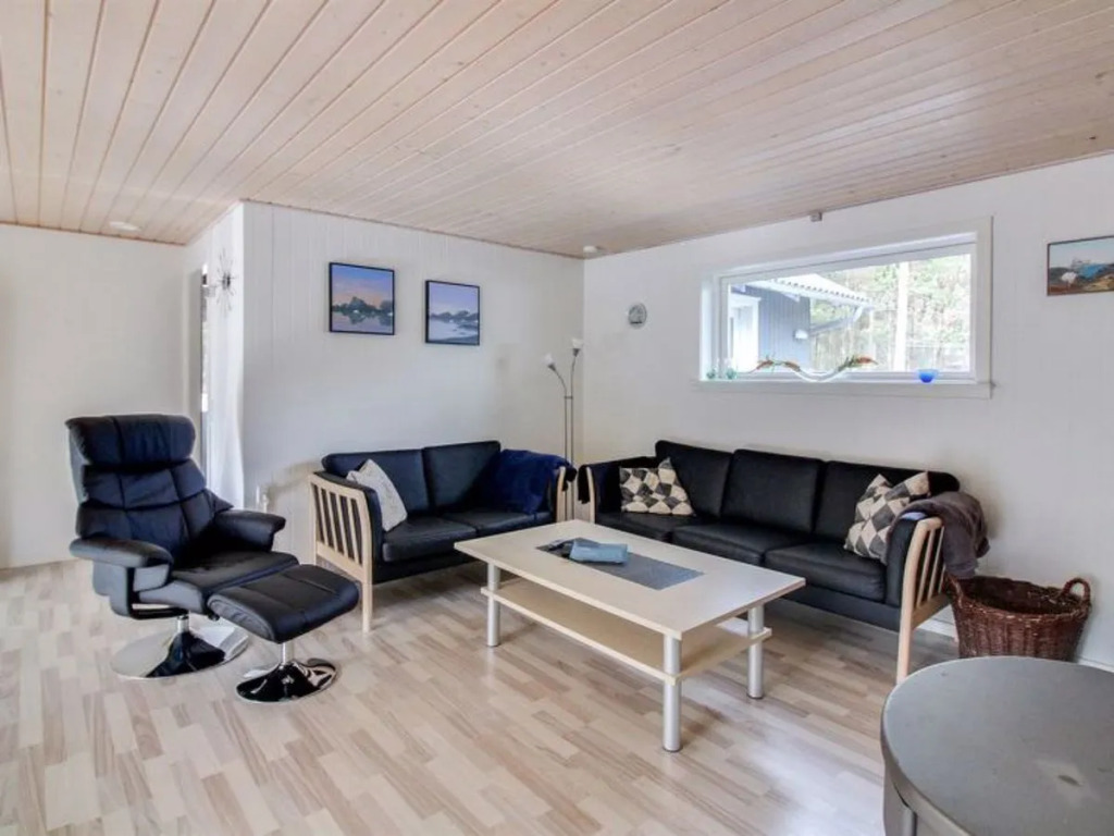 "Kenny" - 220m from the sea in Bornholm