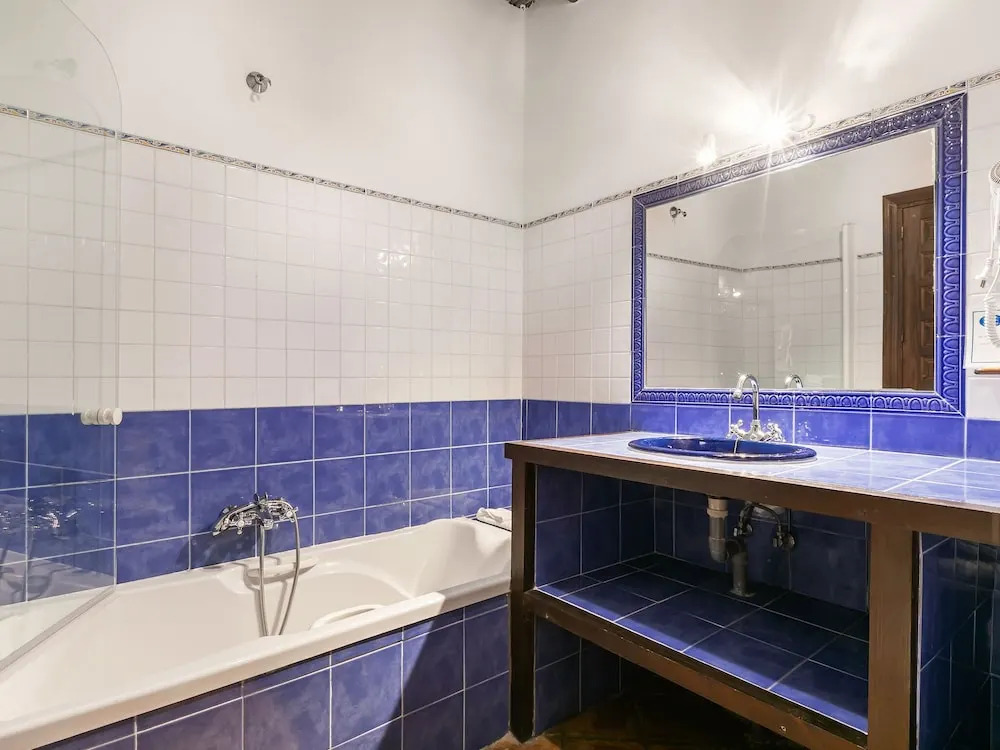 Cottage in Antequera with Pool near El Torcal