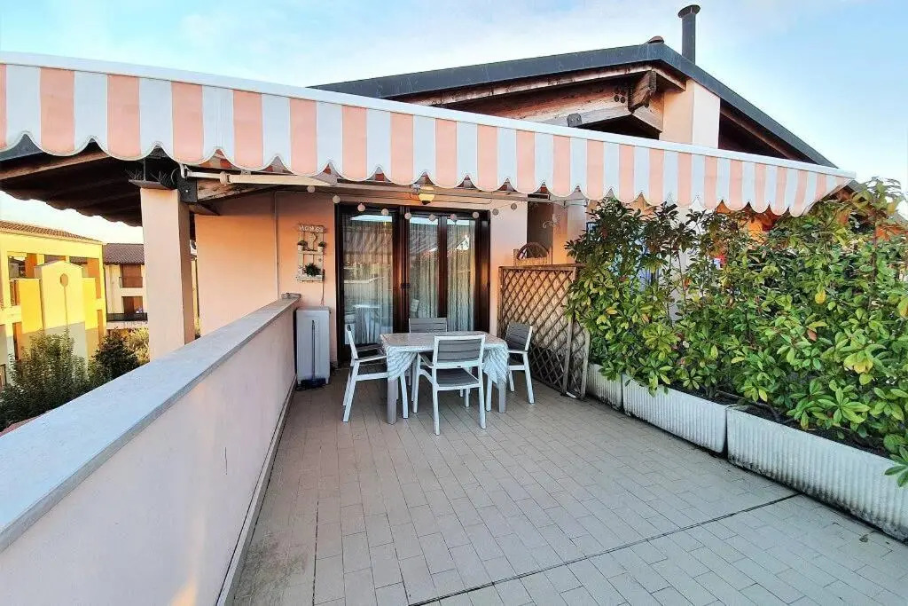 IL TORCHIO rooftop apartment with wide terrace