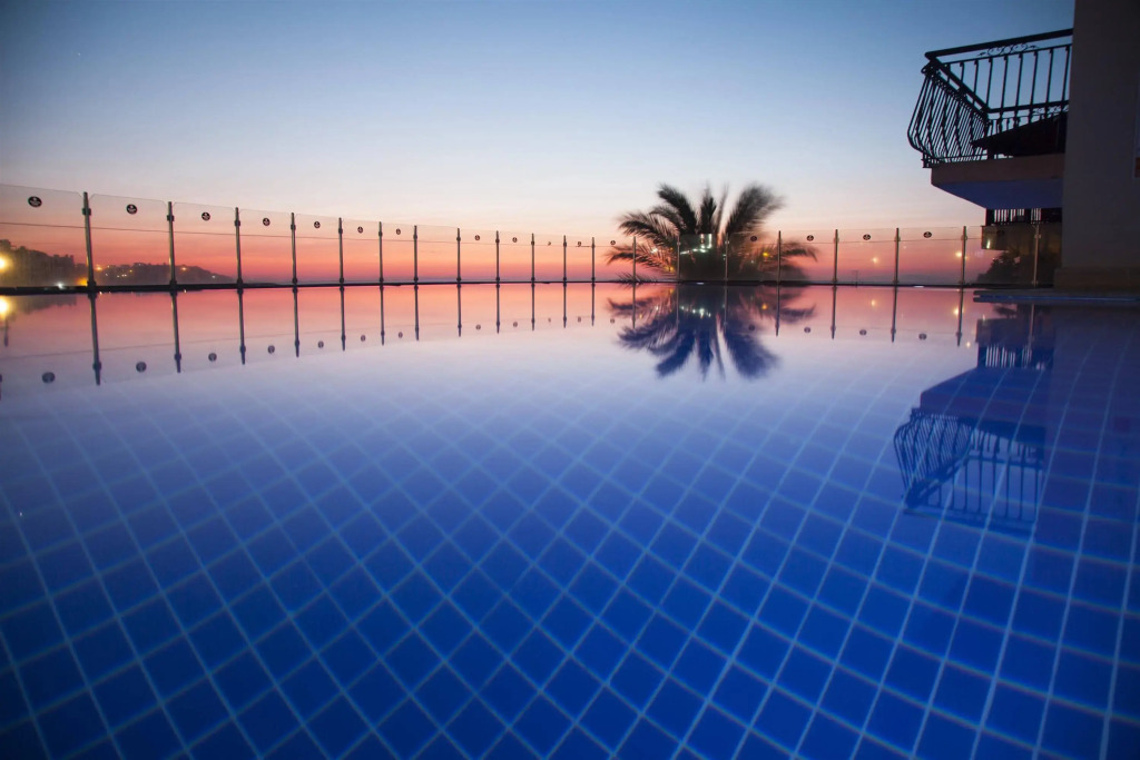 Crystal Hotel Bodrum