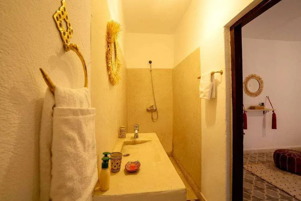 Zwen Zwen Boutique Hotel Rooftop & Spa