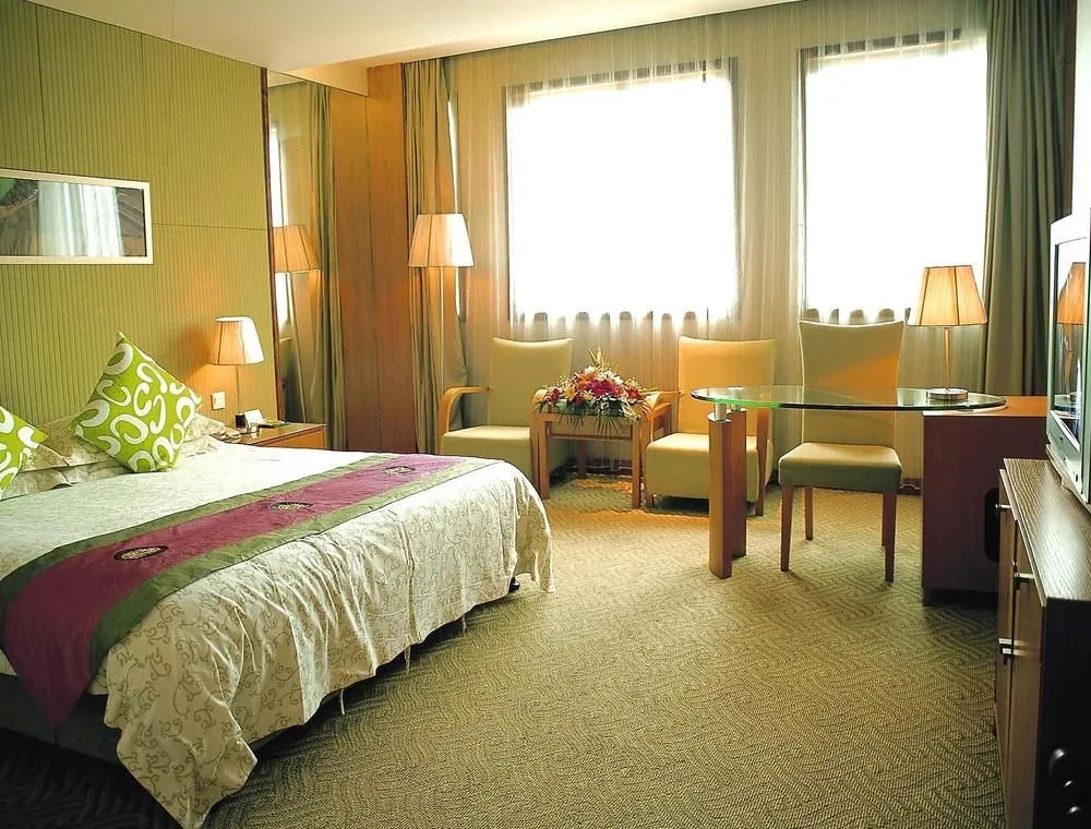 Jian Feng Hotel