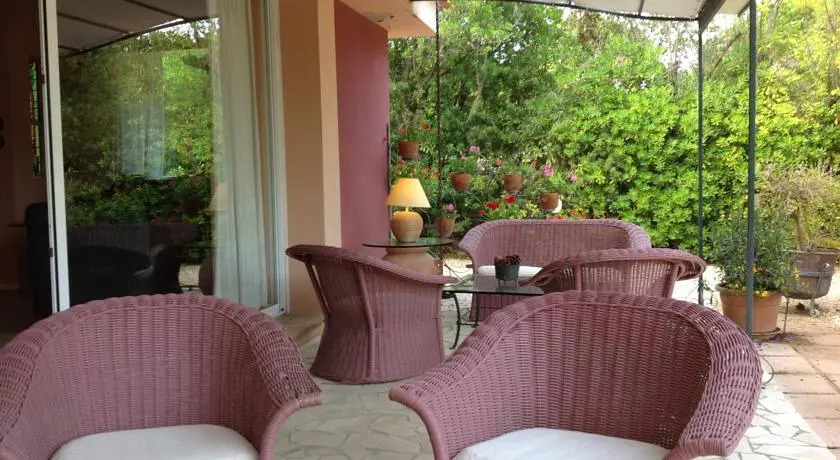 Villa Bouganvillea
