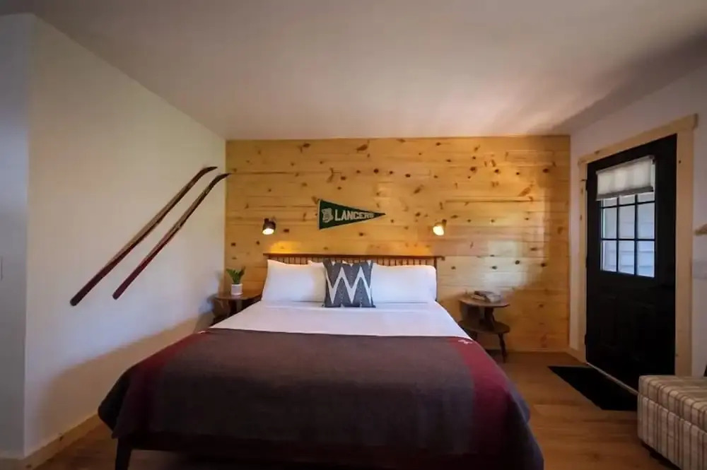 The Woodsman Lodge