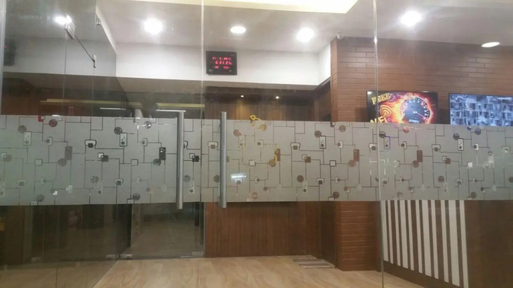 Season 4 Residences - Nungambakkam Near US consulate, Apollo Hospital, Shankar Nethralaya