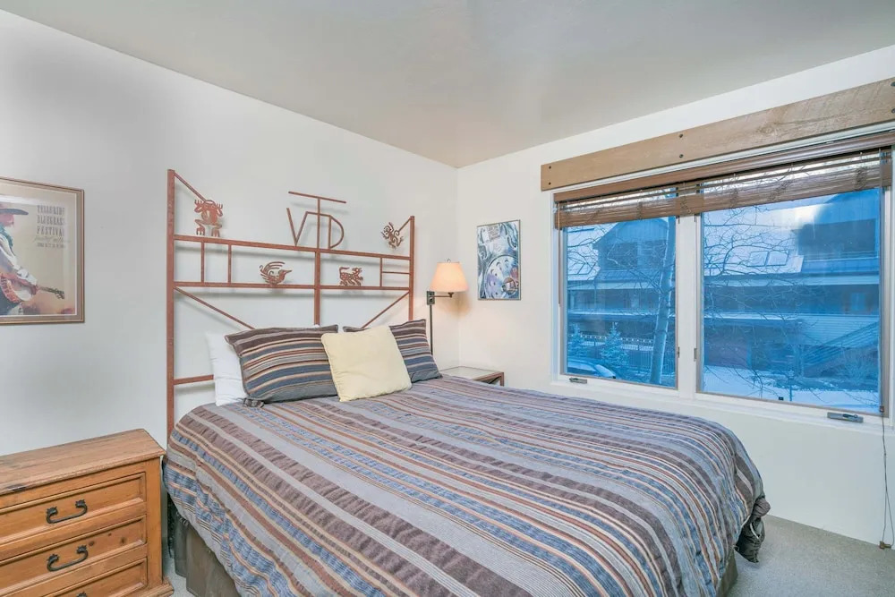 Double Diamond 23 2 Bedroom Condo