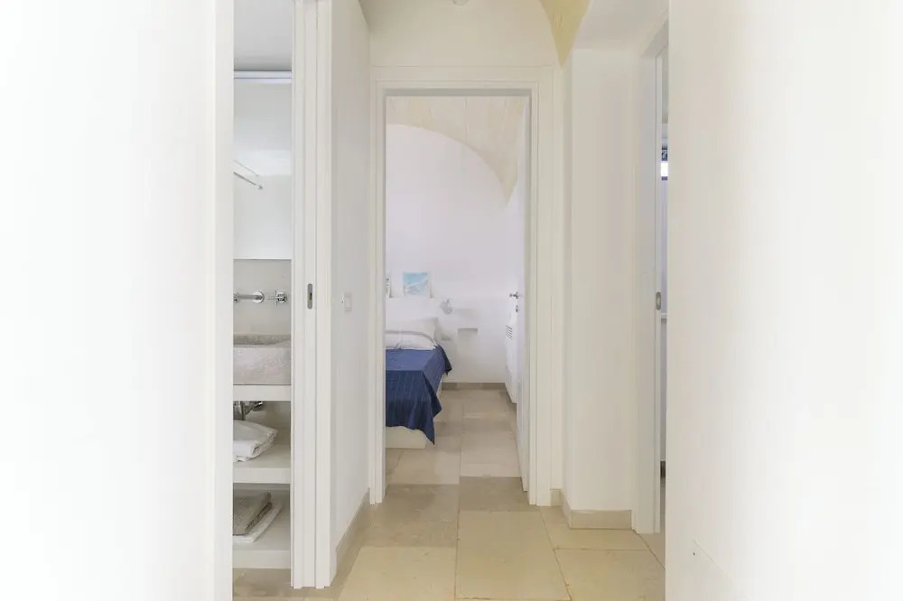 Casa Blue con piscina by Wonderful Italy