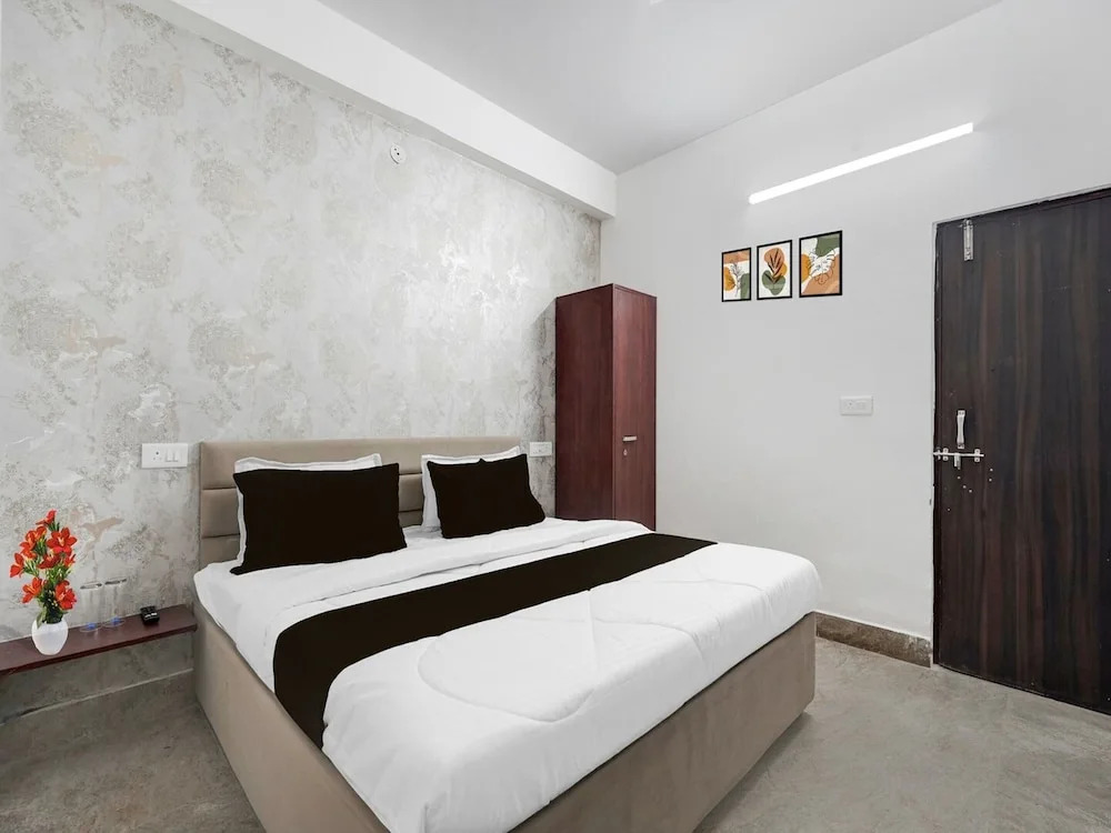 Hotel O City Park Kota
