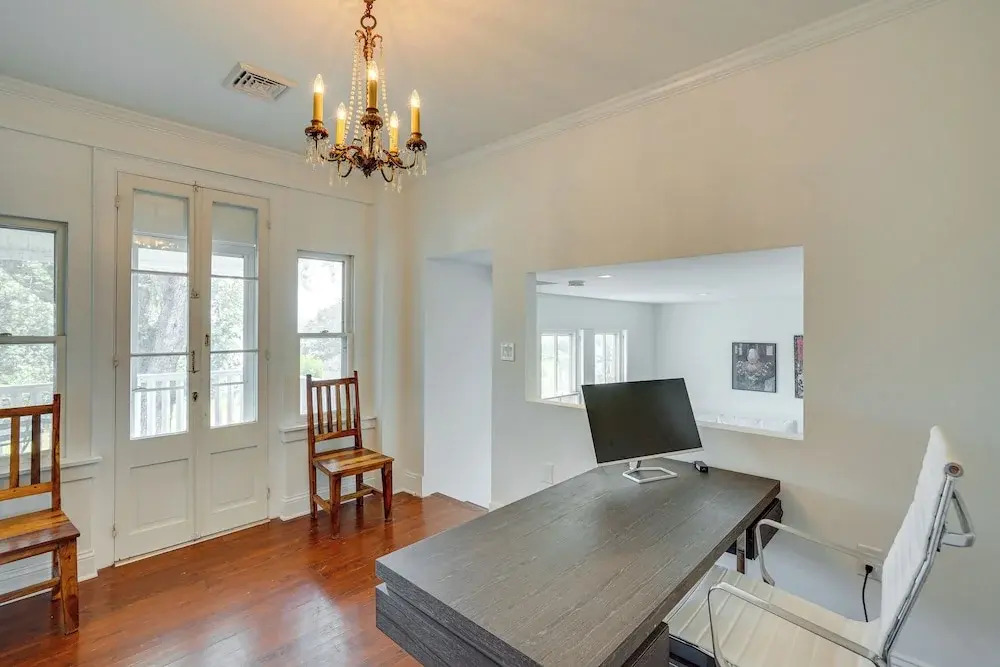 Coxsackie Home w/ River Views: Walk to The Wire!
