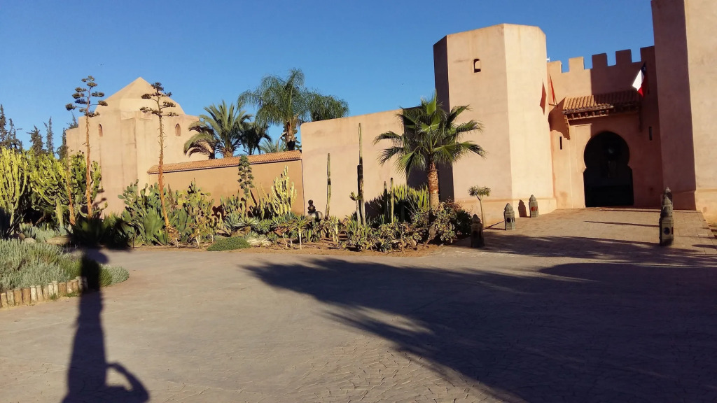 Palais Claudio Bravo