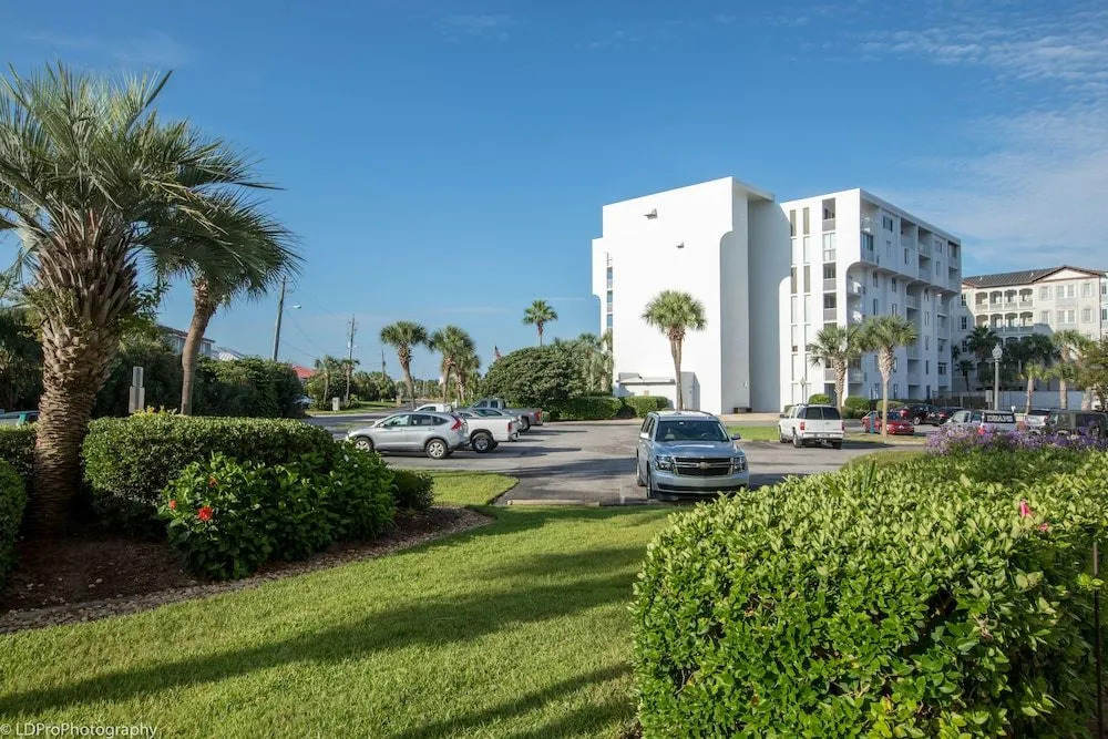 Dolphin Point 104B Destin - 2 Br Condo