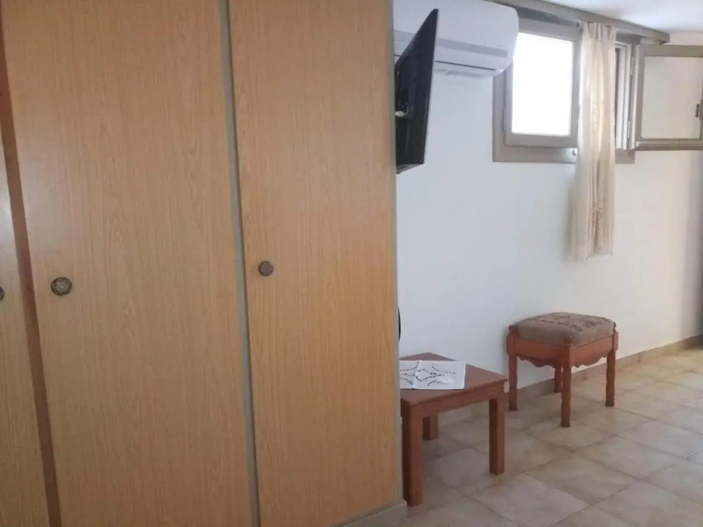 Γκαρσονιέρα επιπλωμένη Studio