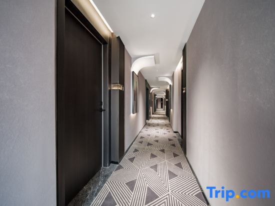 Yunxi Man Hotel (Yiwu International Expo Center Branch)